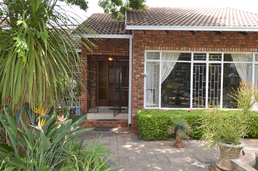 3 Bedroom Property for Sale in Doringkruin North West